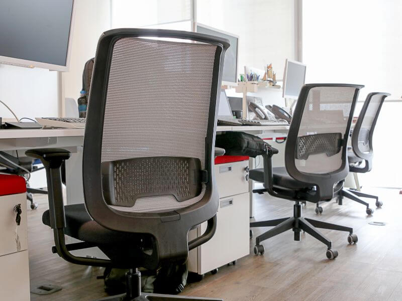 how to choose an office chair