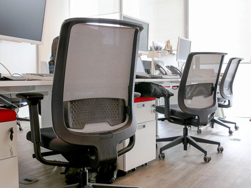 how to choose an office chair